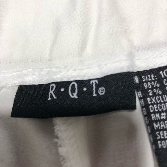RQT White Wide-Leg capris, size 19- 98% cotton 2% spandex- nice made pants - Picture 7 of 10